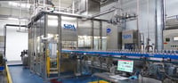 Isobaric filling monobloc for glass bottle